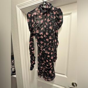 Gorgeous long sleeve sheet floral dress